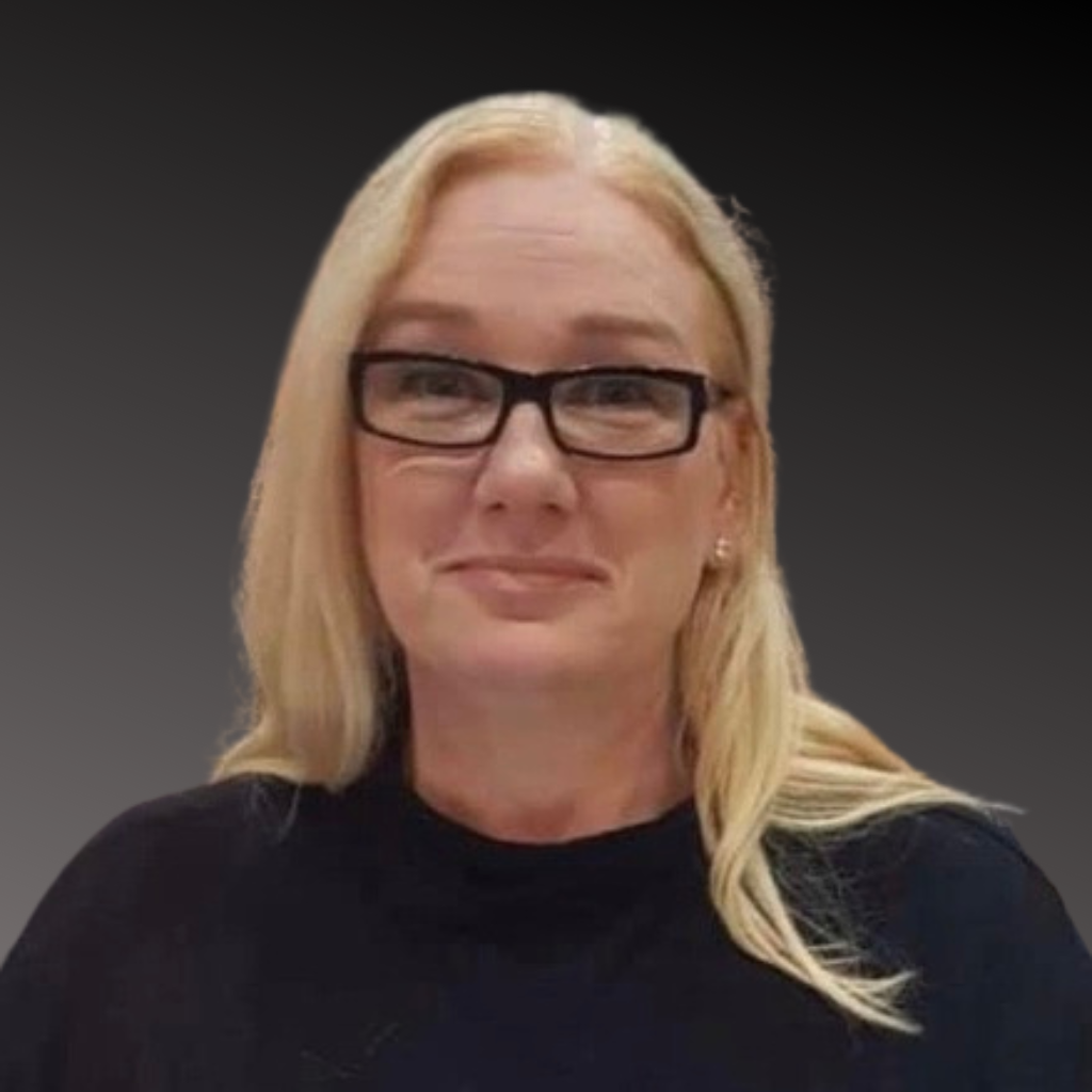 Headshot of Barbara Mateo - Global Delivery Director at PhiX Technologies